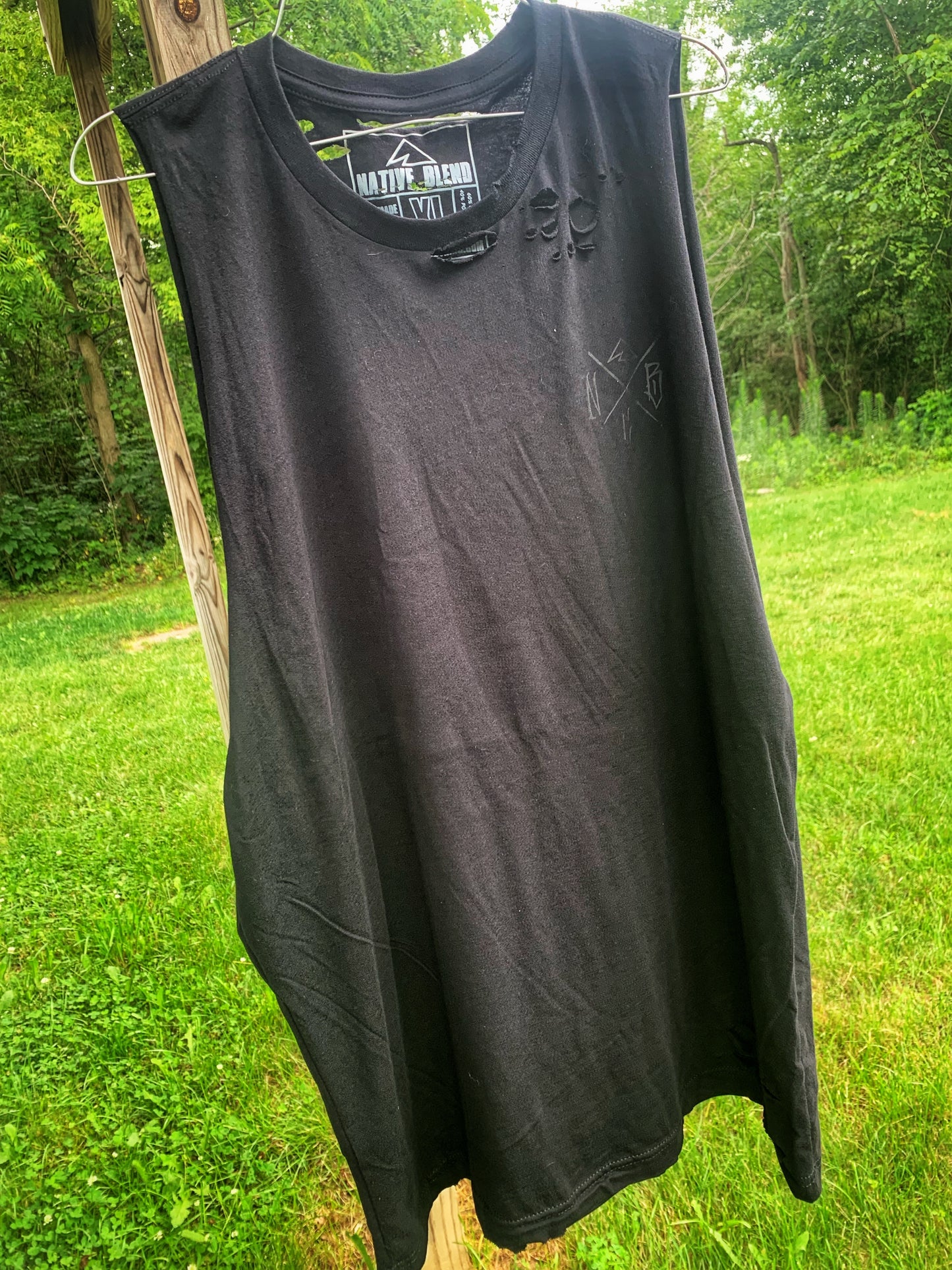 MISFIT TRIBE Sleeveless (Midnight)